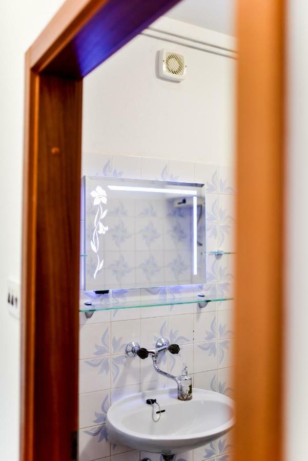 House & Apartment Palaca Donji Zemunik المظهر الخارجي الصورة